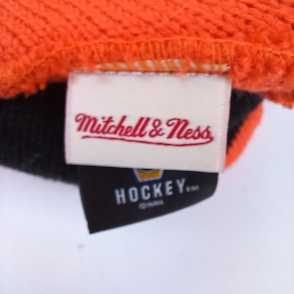 Mitchell & Ness beanie cap Philadelphia Flyers NHL knit skullcap embroidered - Picture 3 of 6